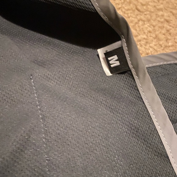 Wilderdog raincoat-medium - Picture 4 of 5